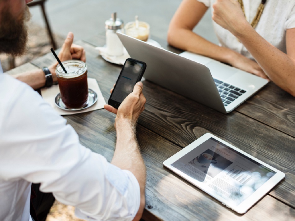 couple working at desk